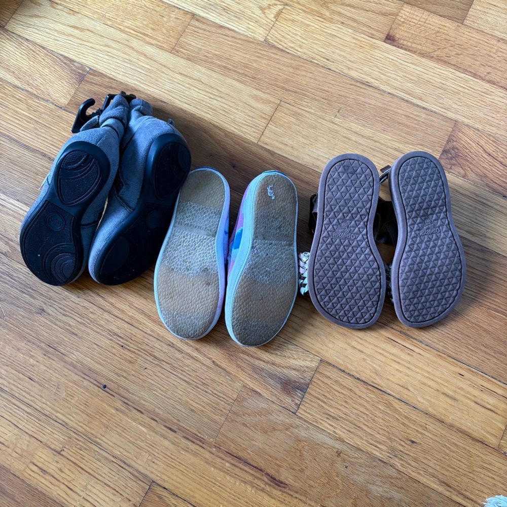 Girls shoe bundle size 8 like new - Picture 5 of 6